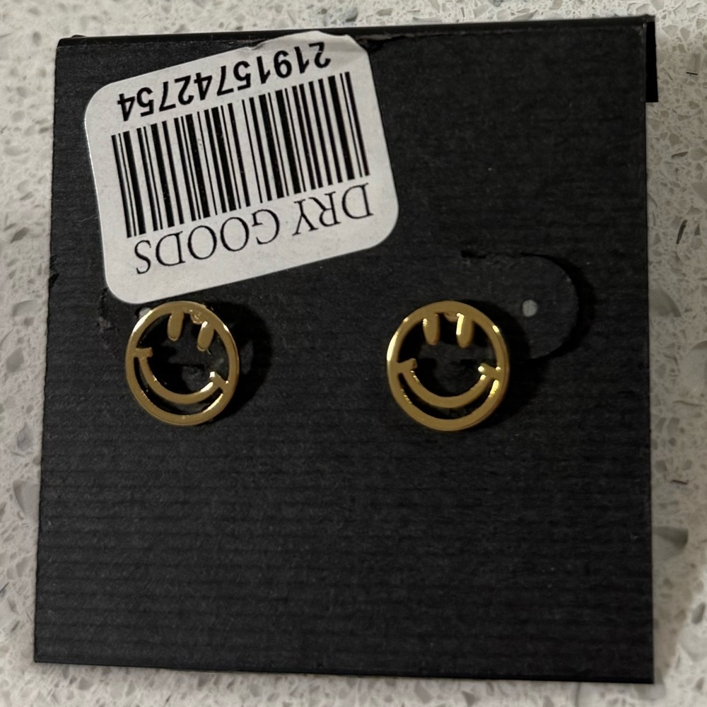 Dry Goods Gold Stud Smiley Face Earrings NEW